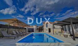 Kuca, Kanfanar, prodaja, 600000 €, 136 m2