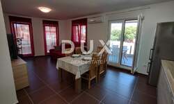 Trosoban stan, Pula, Nova Veruda, prodaja, 300000 €, 74 m2