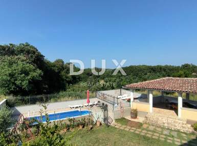 Kuca, Pula, Veli vrh, prodaja, 895000 €, 400 m2