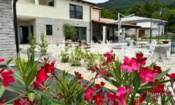 Kuca, Opatija, Poljane, prodaja, 1000000 €, 328 m2