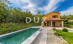 Kuca, Dobrinj, Hlapa, prodaja, 625000 €, 250 m2