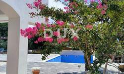 Cetvorosoban stan, Medulin, Banjole, prodaja, 390000 €, 130 m2