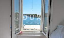 Trosoban stan, Cres, prodaja, 300000 €, 87 m2