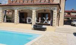 Kuca, Svetvinčenat, prodaja, 540000 €, 145 m2