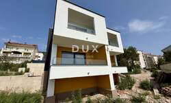 Kuca, Crikvenica, Dramalj, prodaja, 800000 €, 190 m2