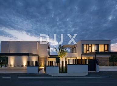 Kuca, Bale, prodaja, 4000000 €, 670 m2