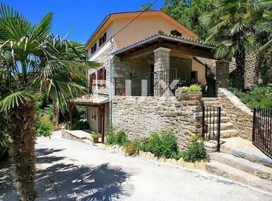 Kuca, Oprtalj, prodaja, 520000 €, 100 m2