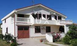 Kuca, Povljana, prodaja, 595000 €, 540 m2