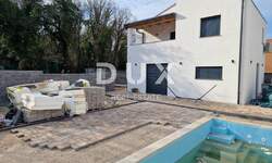 Kuca, Poreč, prodaja, 820000 €, 120 m2