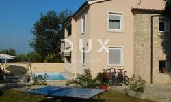 Kuca, Pula, Centar, prodaja, 685000 €, 250 m2