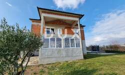 Kuca, Marčana, prodaja, 400000 €, 200 m2