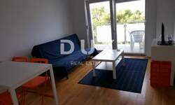 Dvosoban stan, Biograd na Moru, prodaja, 200000 €, 132 m2