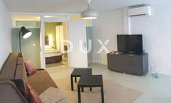 Dvosoban stan, Rovinj, prodaja, 415000 €, 49 m2