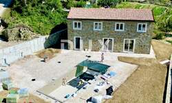 Kuca, Buje, Momjan, prodaja, 850000 €, 200 m2