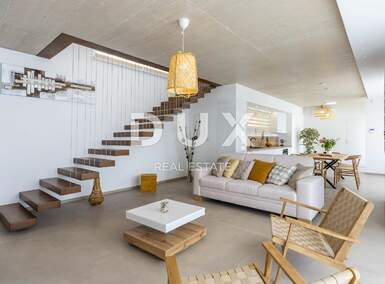 Kuca, Svetvinčenat, prodaja, 950000 €, 208 m2