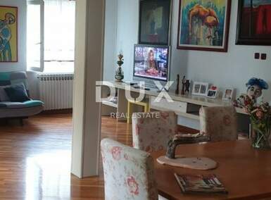 Cetvorosoban stan, Pula, Centar, prodaja, 540000 €, 155 m2