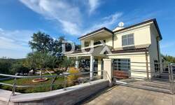 Kuca, Rovinj, prodaja, 900000 €, 390 m2