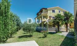 Kuca, Poreč, prodaja, 2080000 €, 510 m2