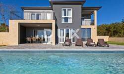 Kuca, Labin, prodaja, 630000 €, 147 m2