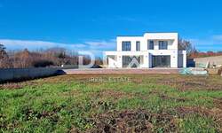 Kuca, Labin, prodaja, 620000 €, 182 m2