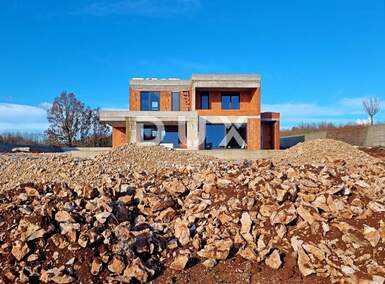 Kuca, Labin, prodaja, 620000 €, 182 m2