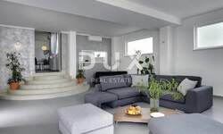 Kuca, Medulin, prodaja, 950000 €, 300 m2