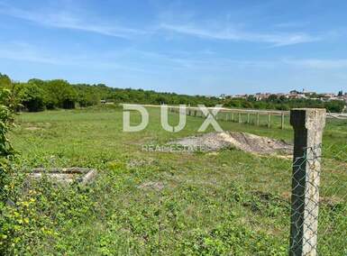 Zemljiste, Novigrad, prodaja, 80000 €, 7000 m2