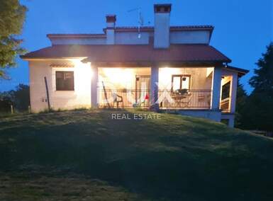 Kuca, Gračišće, prodaja, 350000 €, 254 m2