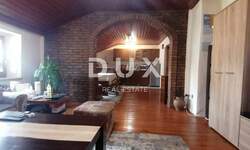 Cetvorosoban stan, Pula, Centar, prodaja, 250000 €, 99 m2