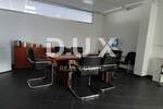 Poslovni prostor, Viškovo, Marinići, najam, 1100 €, 120 m2