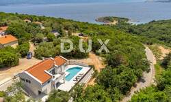 Kuca, Vrbnik, Risika, prodaja, 850000 €, 150 m2