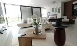 Cetvorosoban stan, Pula, Centar, prodaja, 1950000 €, 206 m2