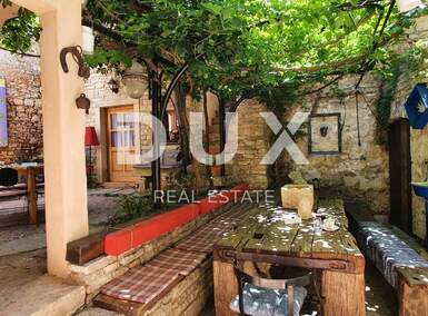 Kuca, Bale, prodaja, 870000 €, 400 m2