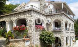 Apartman, Lovran, prodaja, 986000 €, 300 m2