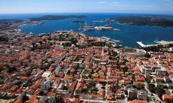 Cetvorosoban stan, Pula, Veli vrh, prodaja, 365000 €, 116 m2