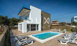 Kuca, Fažana, prodaja, 885000 €, 300 m2