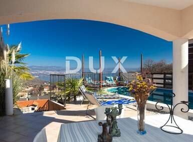 Kuca, Lovran, prodaja, 800000 €, 267 m2