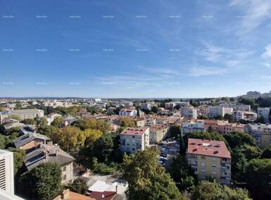 Trosoban stan, Pula, prodaja, 230000 €, 57 m2