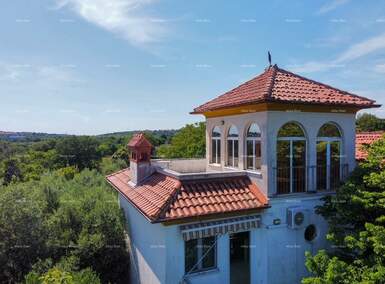 Kuca, Medulin, prodaja, 550000 €, 450 m2