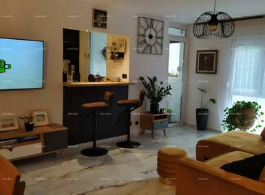 Dvosoban stan, Pula, prodaja, 266000 €, 66 m2