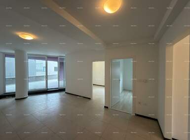 Trosoban stan, Pula, prodaja, 386680 €, 138 m2