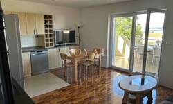 Trosoban stan, Malinska-Dubašnica, Malinska, prodaja, 256000 €, 66 m2