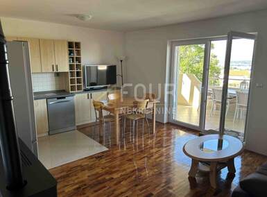 Trosoban stan, Krk, prodaja, 257000 €, 66 m2