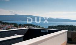 Cetvorosoban stan, Krk, prodaja, 780000 €, 270 m2