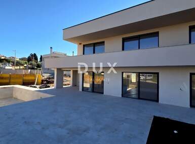 Kuca, Poreč, prodaja, 1190000 €, 307 m2