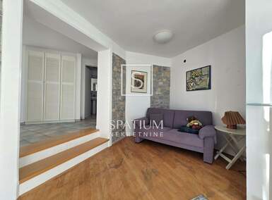 Kuca, Matulji, prodaja, 695000 €, 300 m2