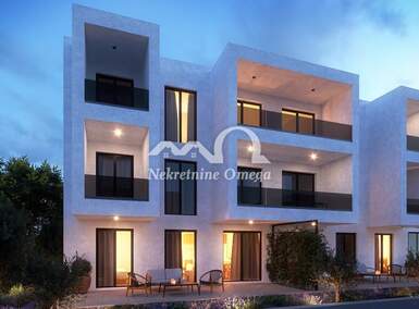 Dvosoban stan, Šibenik, Bilice, prodaja, 249000 €, 55 m2