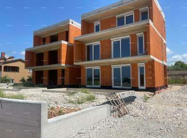 Trosoban stan, Poreč, prodaja, 270000 €, 89 m2