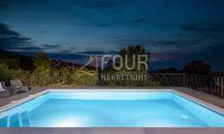 Kuca, Opatija, Poljane, prodaja, 950000 €, 163 m2