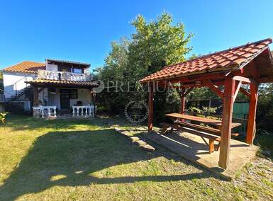 Kuca, Vrbnik, prodaja, 230000 €, 106 m2